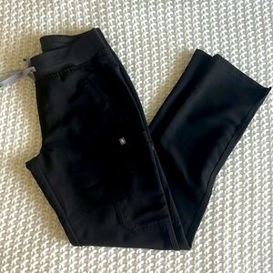 Black FIGS SCRUBS XS Yola Skinny Scrub 2.0